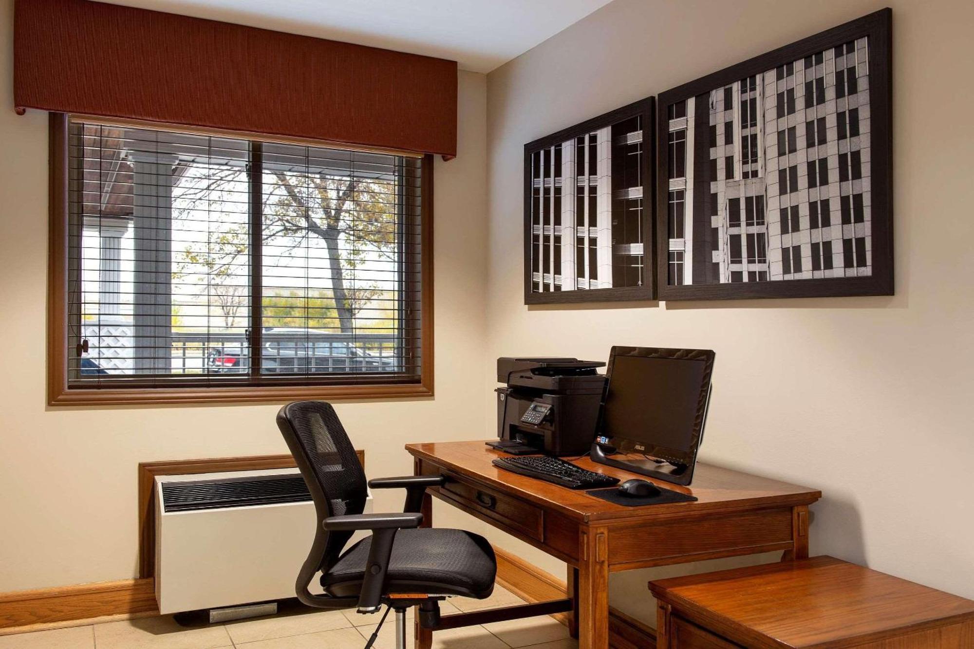 Country Inn & Suites By Radisson, Winnipeg, Mb Extérieur photo