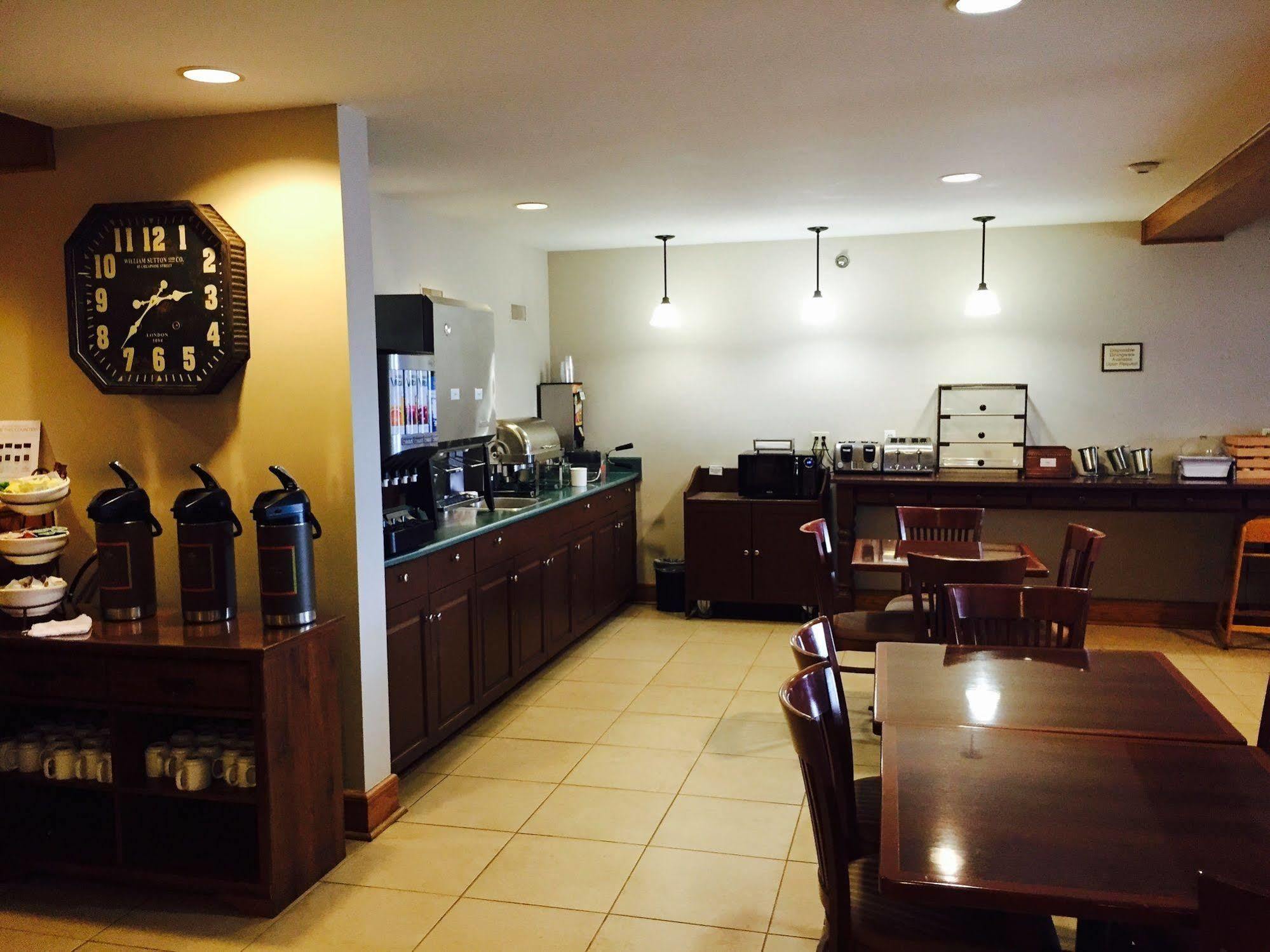 Country Inn & Suites By Radisson, Winnipeg, Mb Extérieur photo